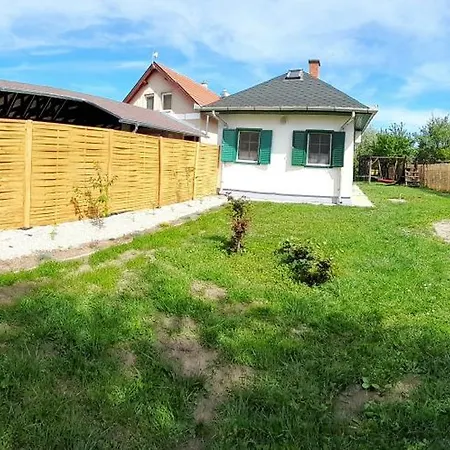 Zoeld Orom Vendeghaz Nyaraló *